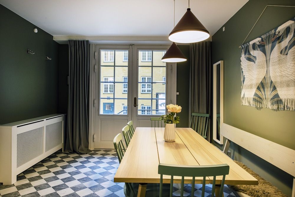 The Churchill 4 by Daniel&Jacob’s Apartment, 3 Bedrooms, Kitchen 30