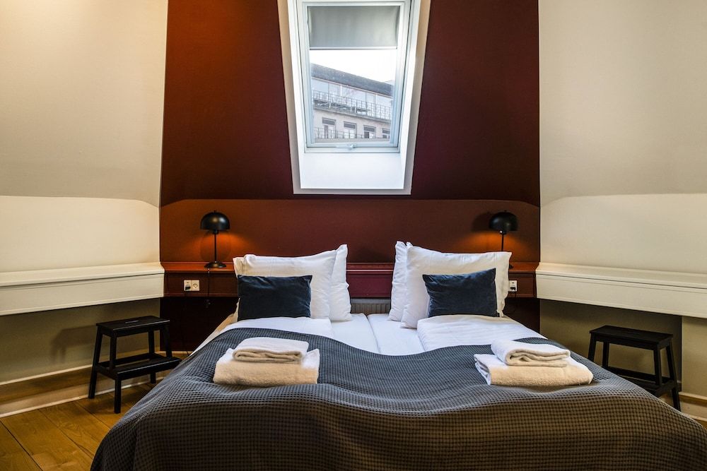 Kings Garden 2 by Daniel&Jacob’s Superior Apartment, 5 Bedrooms 5