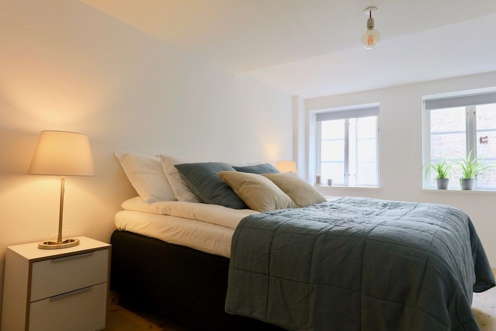 Dinesen Collection Two-Story Condos by Nyhavn Harbour Deluxe Penthouse, 3 Bedrooms 14