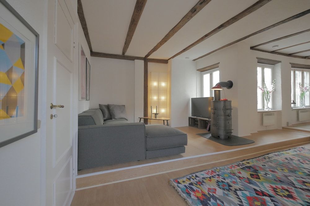 Direct Inner City 1 Apartment 10