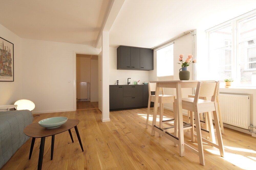undefined Rent a place to sleep 2 9