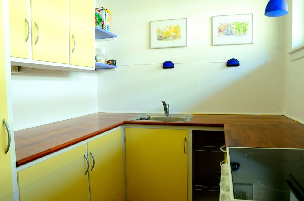 Kitchenette