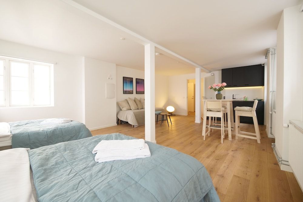 undefined Rent a place to sleep 1 8