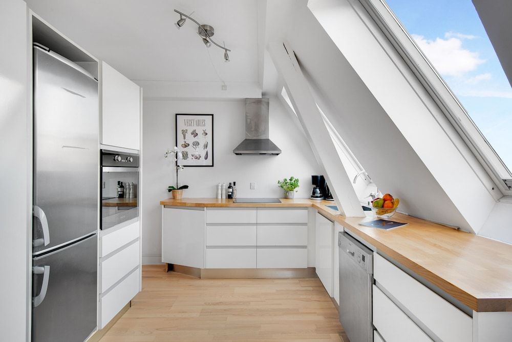 undefined Sanders Leaves - Cute 1-bdr Apt w Terrace 10