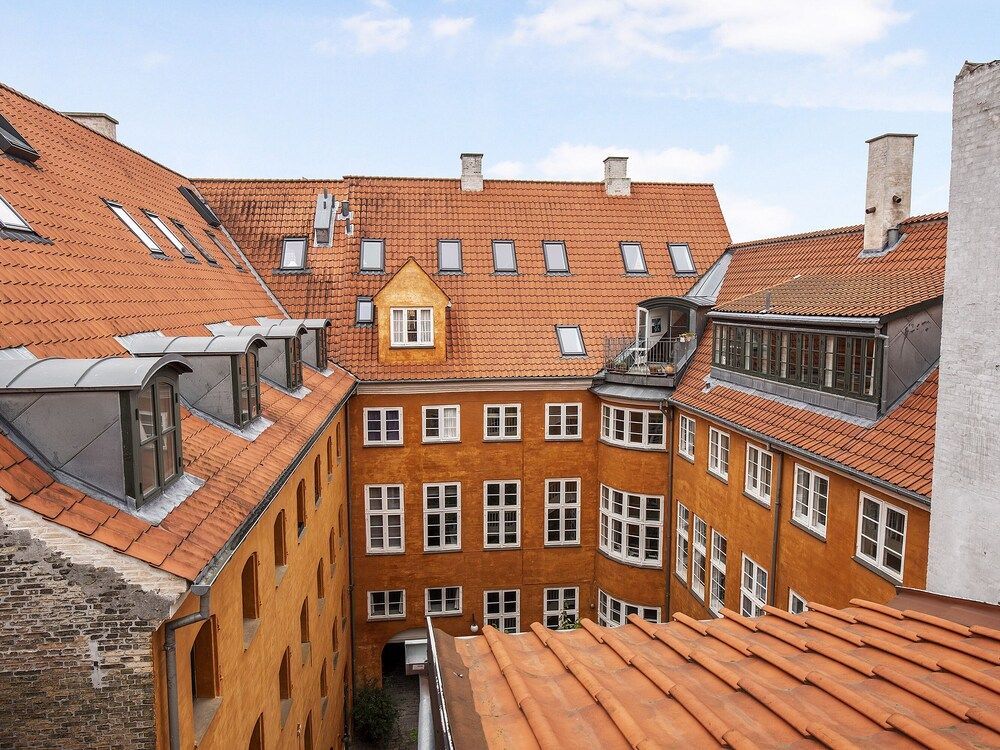 Sanders Saint - Nice 1-bdr Apt by the Canals Apartment, 1 Bedroom, City View 4