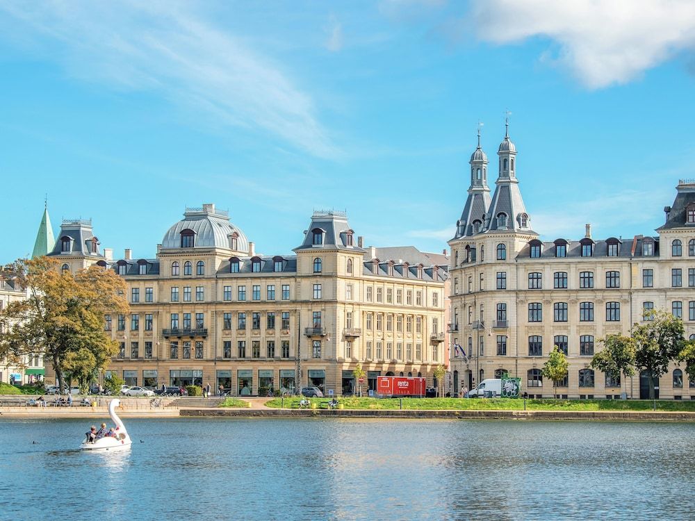 Sanders Saint - Nice 1-bdr Apt by the Canals Apartment, 1 Bedroom, City View 5