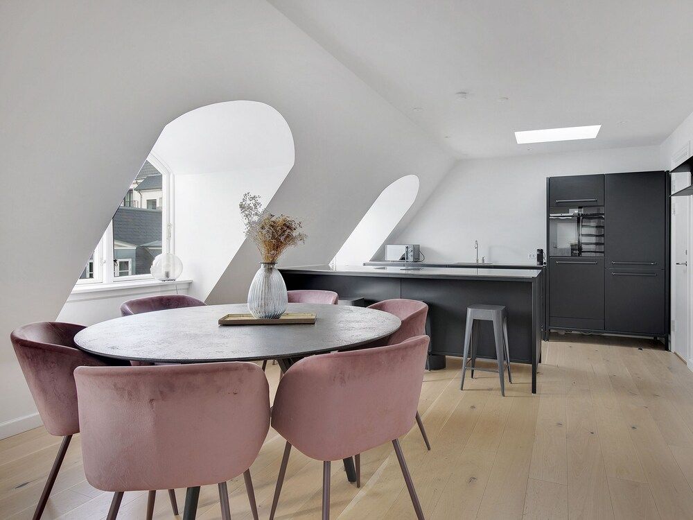 undefined Sanders King - Popular 2-bdr Apt In Copenhagen Center 10