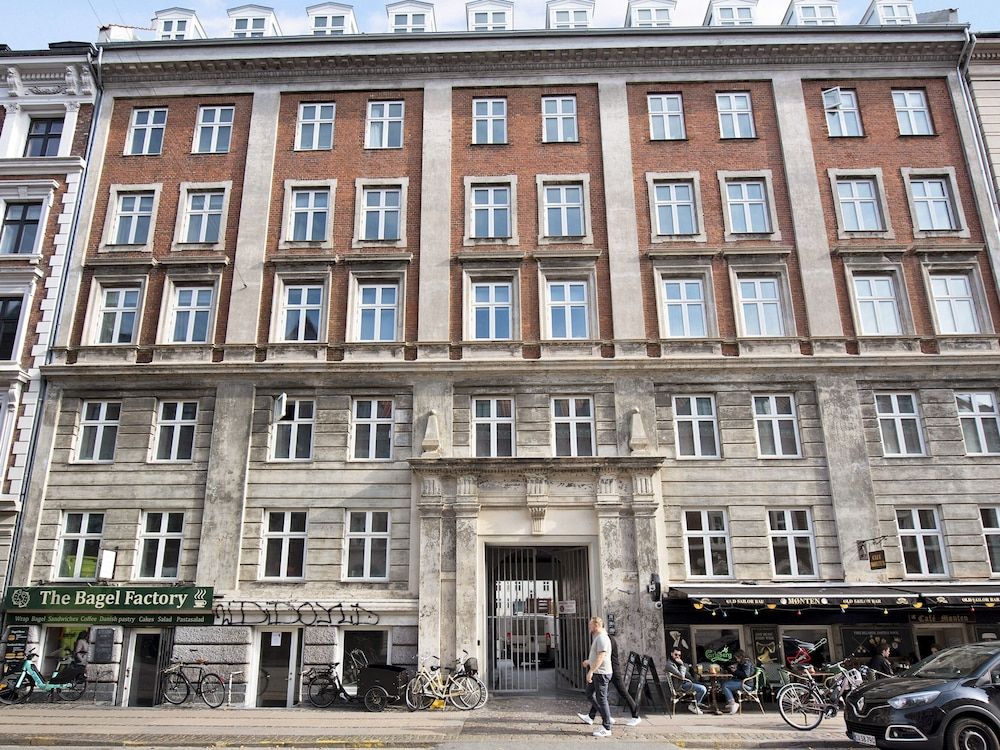 undefined Sanders Stage - Endearing 3-bdr. Apt. Near Nyhavn 2