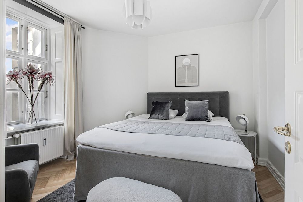 undefined Sanders Frontier - Nice 2-bdr Apt Near Harbour 9