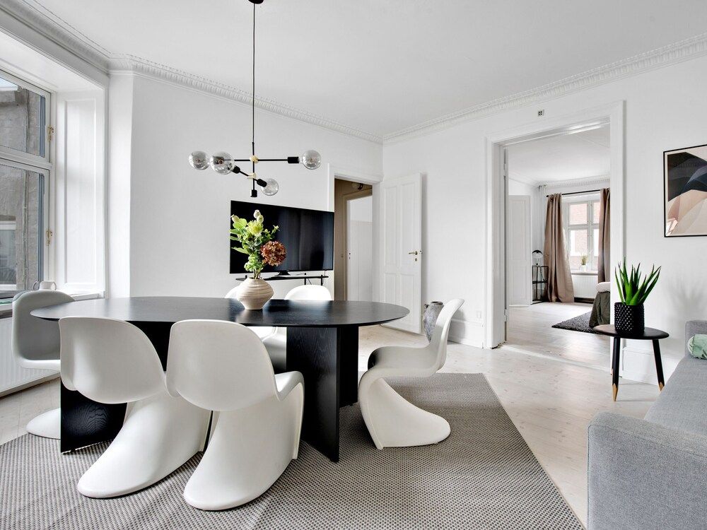 undefined Sanders Stage - Cute 3-bdr Apt Near Nyhavn 8