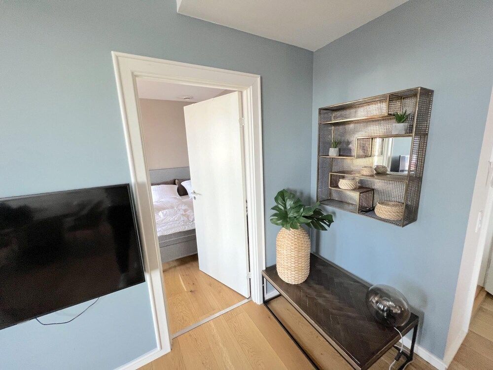 102m2 Scandinavian Design Prime Location Prof Cleaning Apartment 23