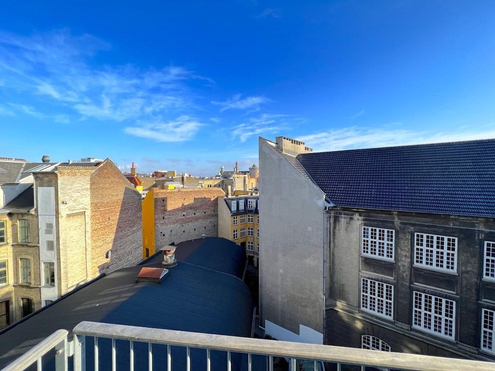 102m2 Scandinavian Design Prime Location Prof Cleaning Apartment 48