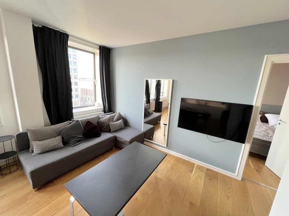 102m2 Scandinavian Design Prime Location Prof Cleaning Apartment 28
