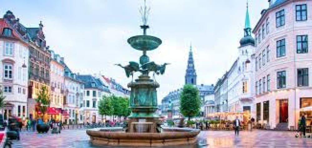 Apt Centrum of CPH 50M to Metro w Balcony Apartment 28
