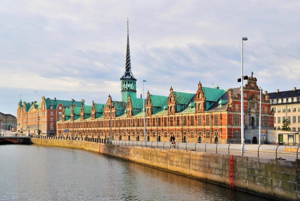 Apt Centrum of CPH 50M to Metro w Balcony Apartment 14