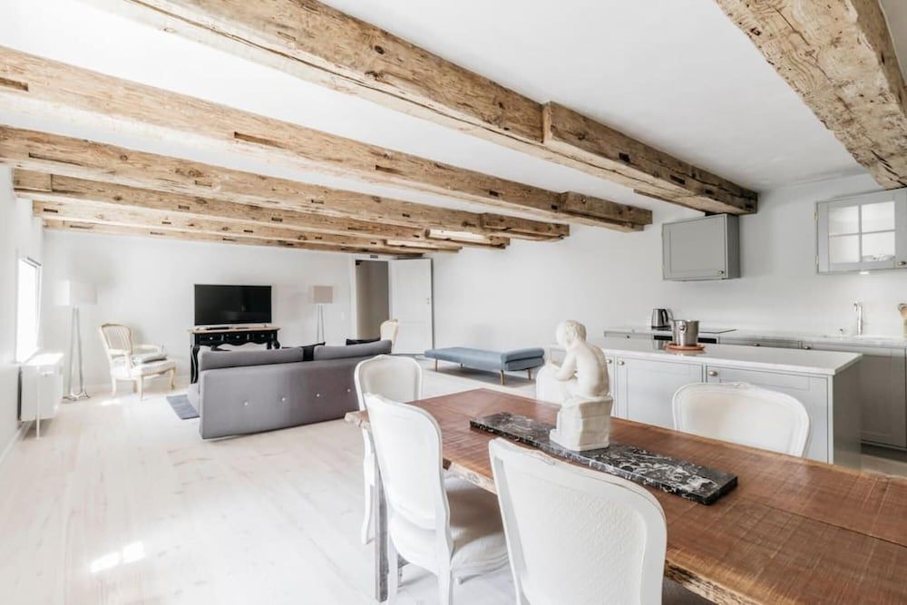 110 sqm Extravagant Luxury Apt - Heart of CPH Apartment