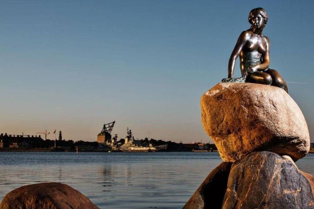 undefined 170sqm Apt 50M to Main Street Metro Canals 9