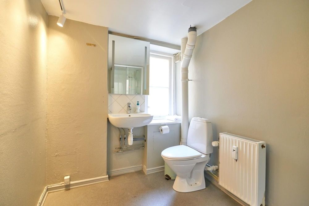 Balcony Apt Central in Copenhagen 50M to Metro Apartment 46