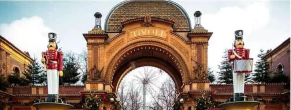 undefined 180sqm Luxury Apt City Center - 50M to Metro 3