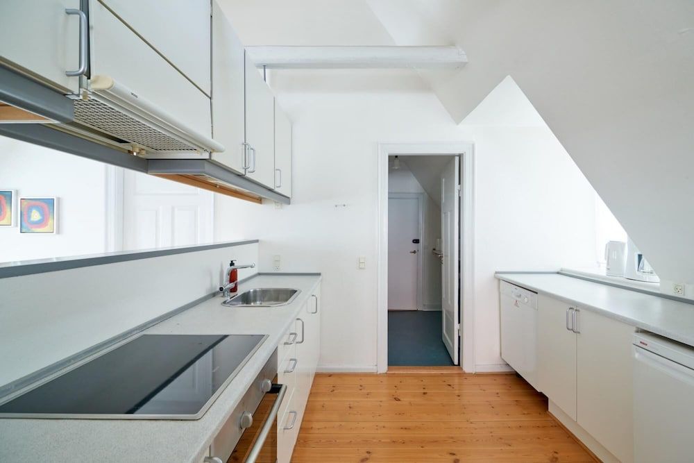 Bright Apartment Next to Tivoli Heart of CPH Apartment 74