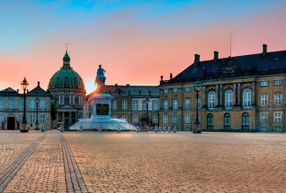 undefined Stylish Newly Furnished 2 BR Apt - Heart of CPH