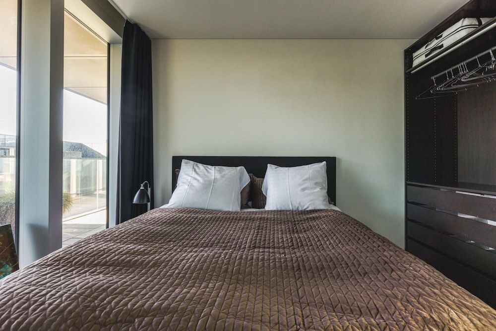 undefined High-end Design Heart of CPH 9