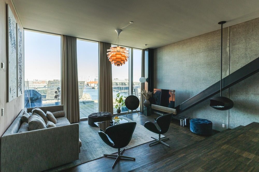 High-end Design Heart of CPH Apartment 78