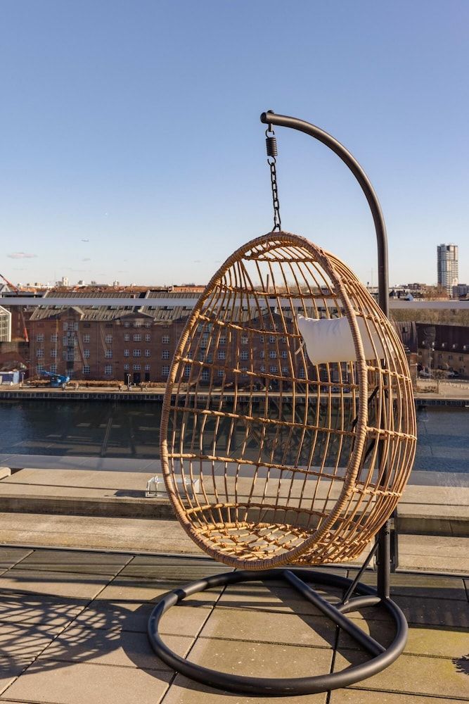 High-end Design Heart of CPH Apartment 21