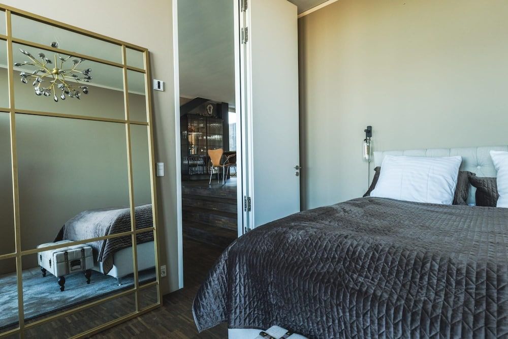 High-end Design Heart of CPH Apartment 24