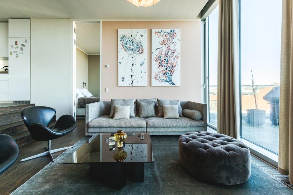 High-end Design Heart of CPH Apartment 75