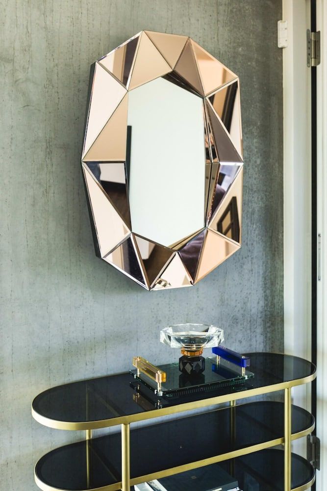 High-end Design Heart of CPH Apartment 65