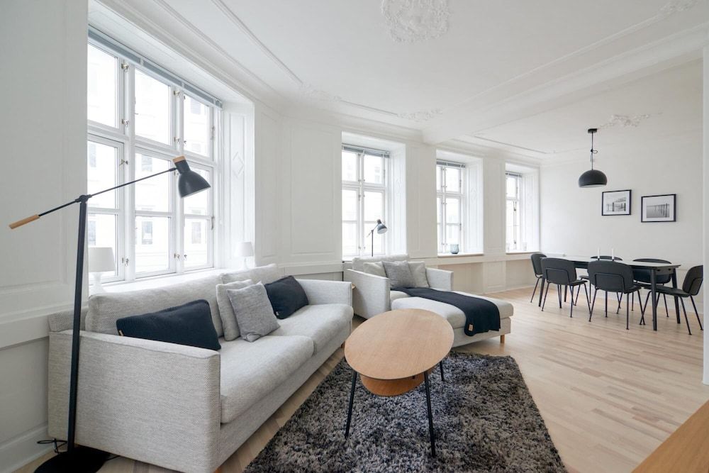 Luxury Tivoli Apt Scandinavian Design Heart of CPH Apartment 50