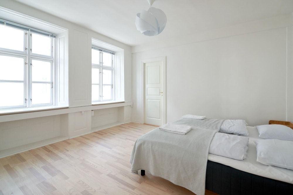 Luxury Tivoli Apt Scandinavian Design Heart of CPH Apartment 31
