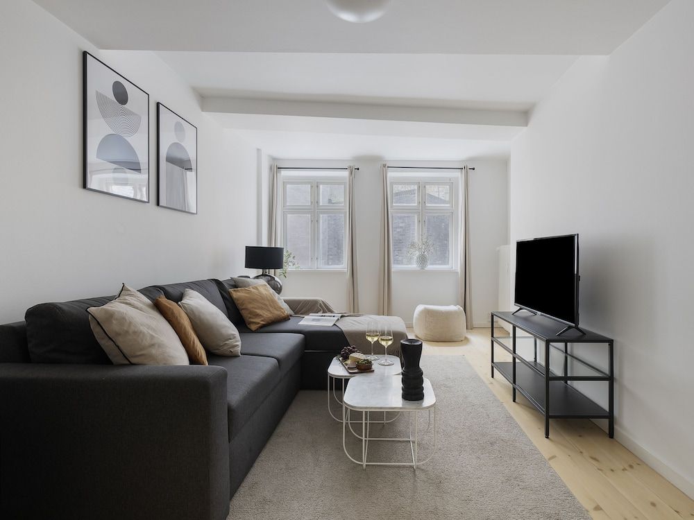 undefined Sanders Main - Cozy 2-bdr Apt Close to Nyhavn