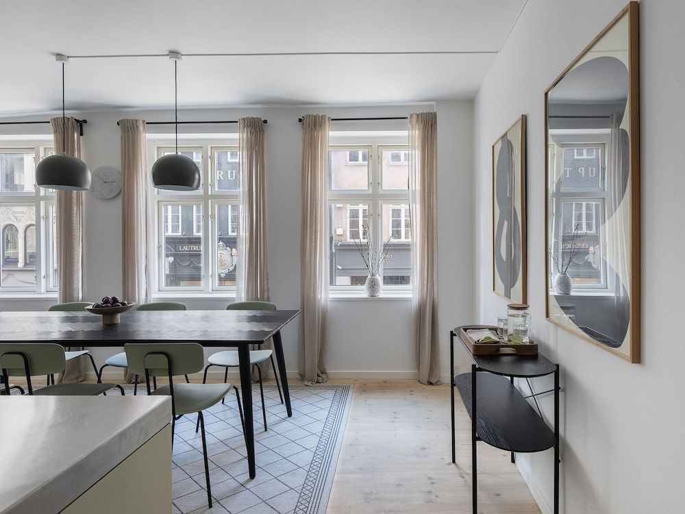 Sanders Main - Cozy 2-bdr Apt Close to Nyhavn Apartment, 2 Bedrooms, City View 16