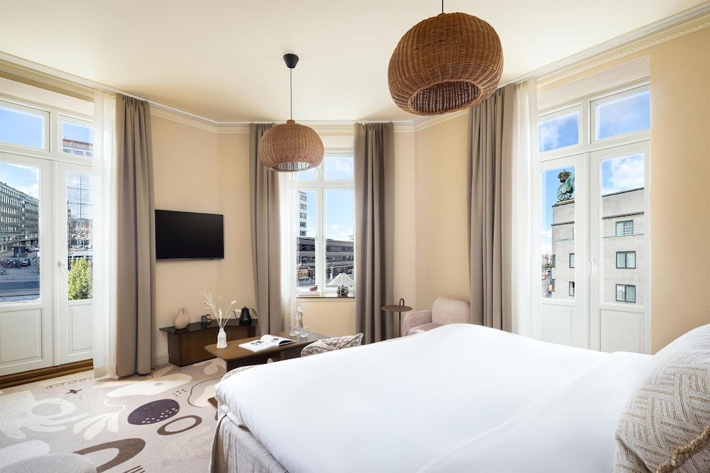 Junior Suite (Extra Bed 2 adults + 1 child)