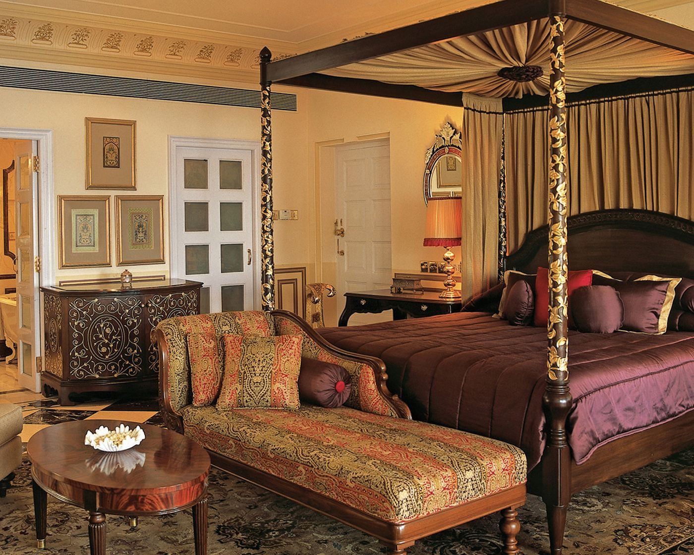 Royal Suite with Lake View