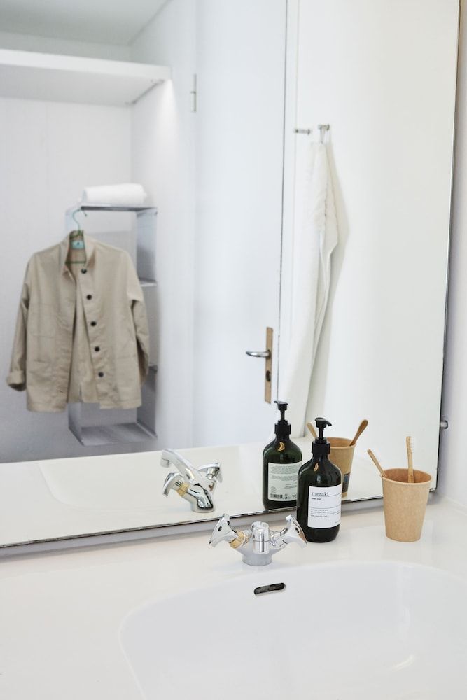 Højhuset Kulturhotel Economy Single Room, Shared Bathroom 4