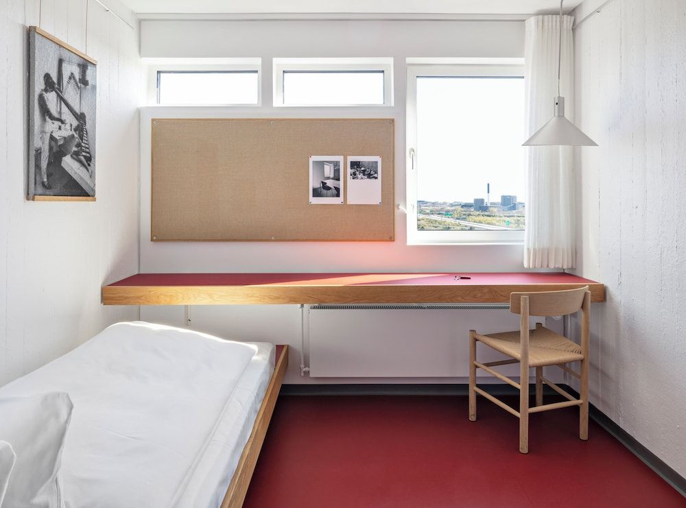 Højhuset Kulturhotel Economy Single Room, Shared Bathroom 2