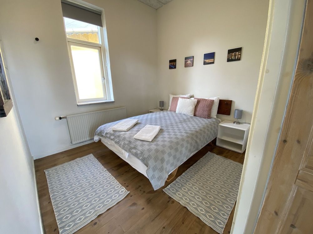 Skaerven Beachfront Condos and Cottage Family Apartment, 2 Bedrooms, Non Smoking, Ocean View (D) 4