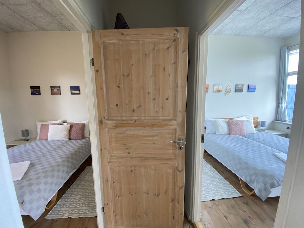 Skaerven Beachfront Condos and Cottage Family Apartment, 2 Bedrooms, Non Smoking, Ocean View (D) 3