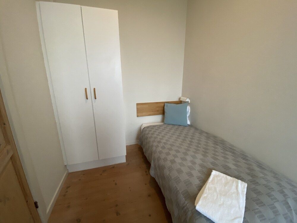 Skaerven Beachfront Condos and Cottage Apartment, 2 Bedrooms, Non Smoking, Ocean View (B) 5