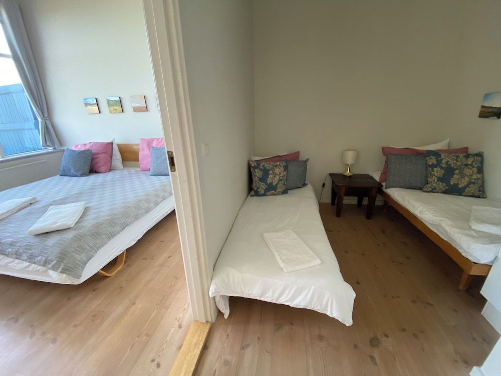 Skaerven Beachfront Condos and Cottage Apartment, 2 Bedrooms, Non Smoking, Ocean View (B) 14