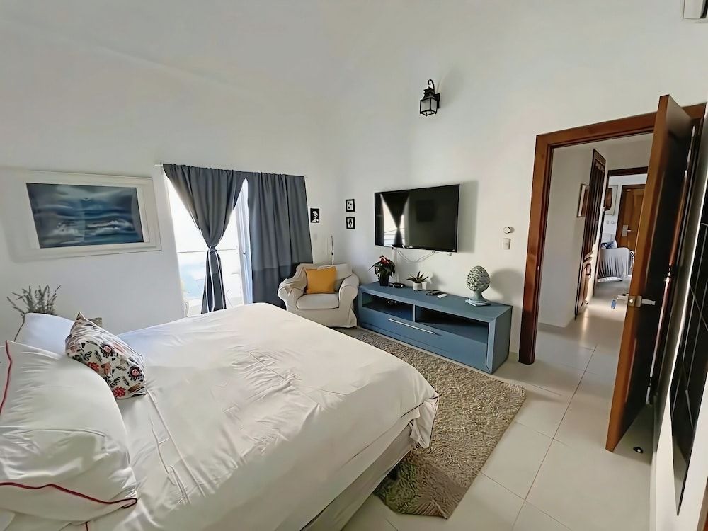 Apartment, 2 Bedrooms, Smoking, Balcony