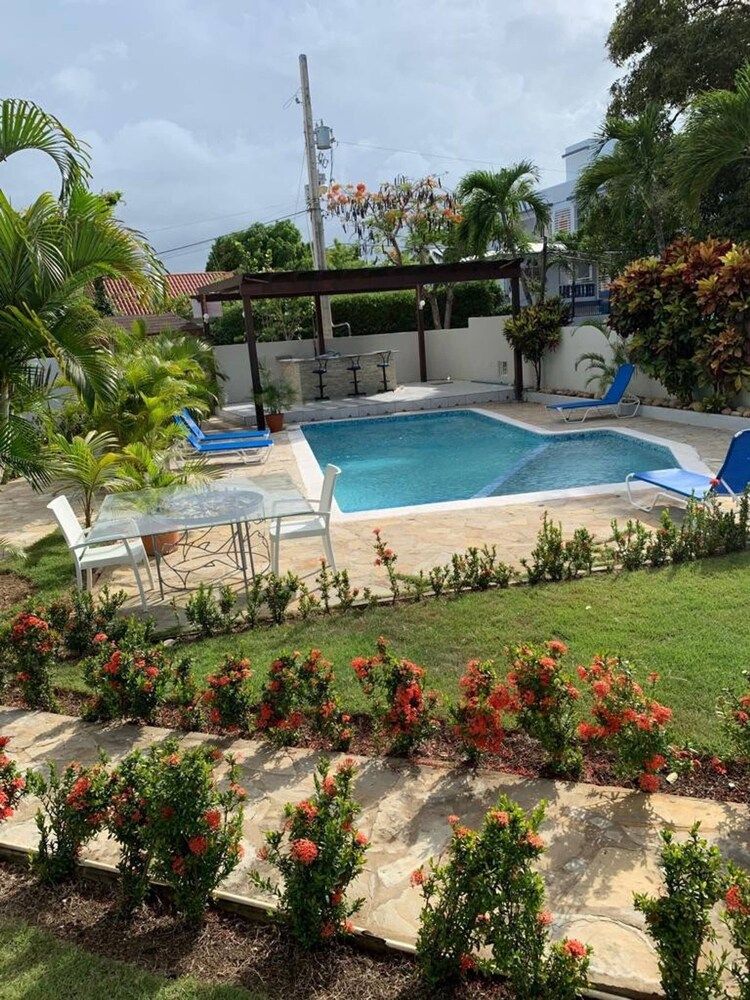 Condo, 2 Bedrooms, Smoking, Private Pool