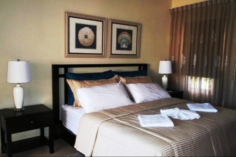 Villa (2 Bedrooms)