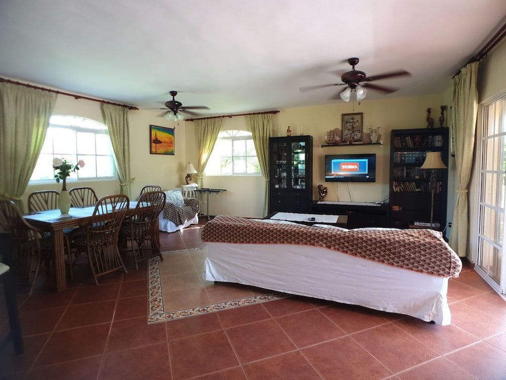 Villa (3 Bedrooms)