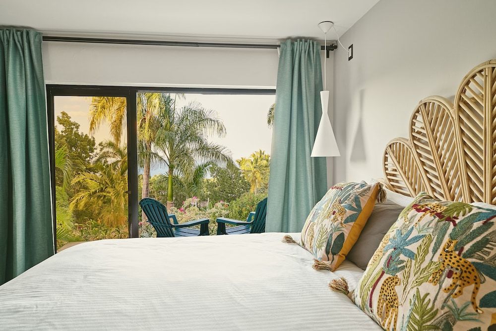 King Room Garden with ocean view