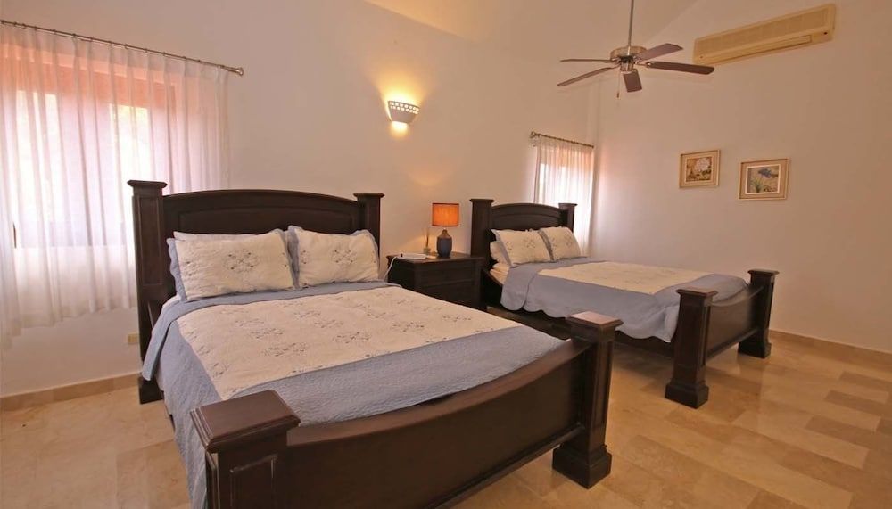 Villa, 1 King Bed, Non Smoking