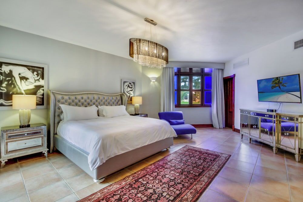 Exclusive Villa